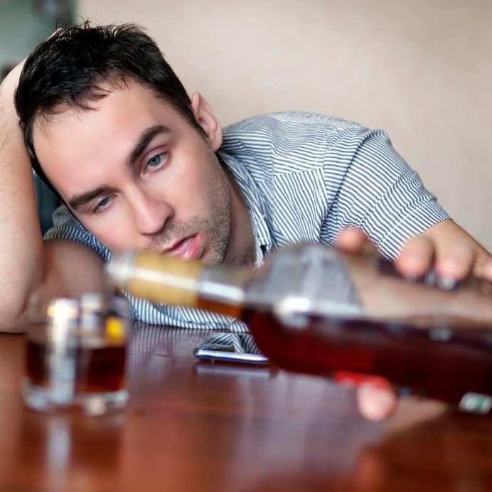 Warning Signs of Alcohol Addiction