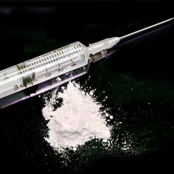 Warning Signs of Cocaine Addiction